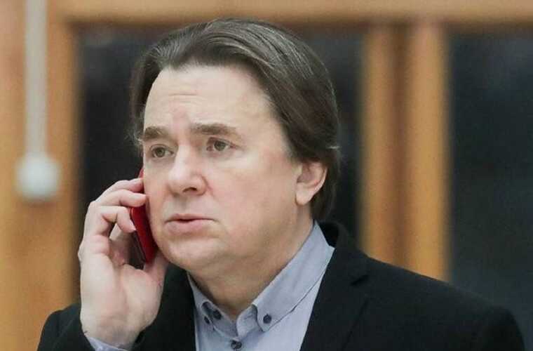 Константин Эрнст раскритиковав влияние айфона на человеческие связи