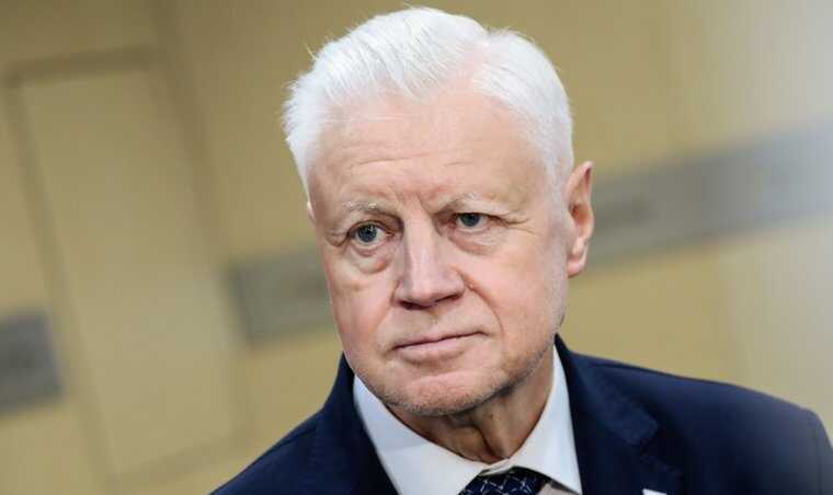 Миронов критикует Центробанк и предлагает популистские меры для России