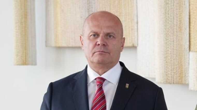 Скандал с мэром Красноярска Владиславом Логиновым подрывает доверие к Михаилу Котюкову и всей региональной власти
