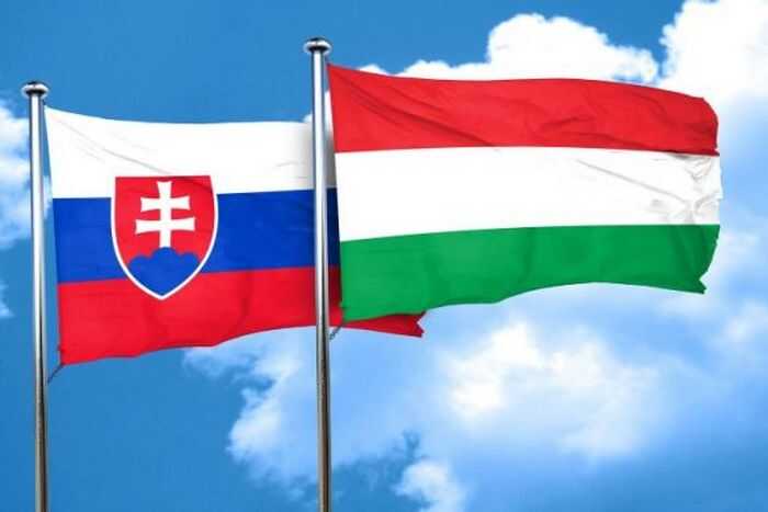 Венгрия и Словакия планируют блокировать энергетические ограничения ЕС на поставки из России