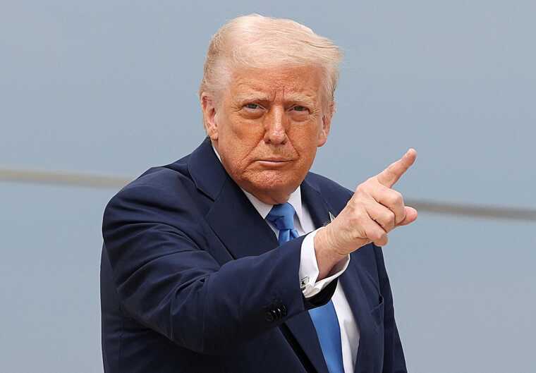 В Сети появилась аудиозапись 2024 года с пересказом разговоров Трампа с Путиным и Си