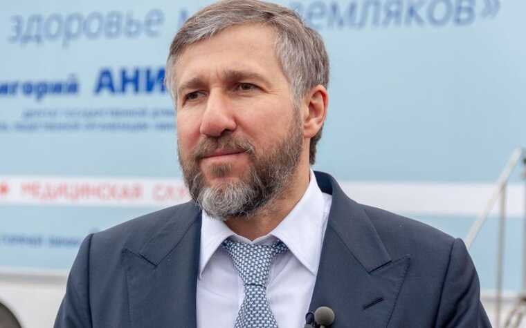 Более 25 миллиардов рублей незаконно выведены за рубеж через схемы депутата Григория Аникеева
