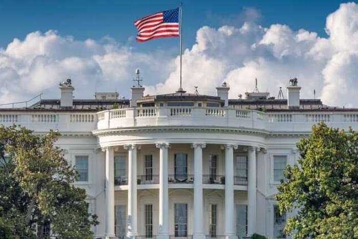 В ведомствах нацбезопасности США запущены массовые полиграфные проверки на выявление недовольных политикой Трампа