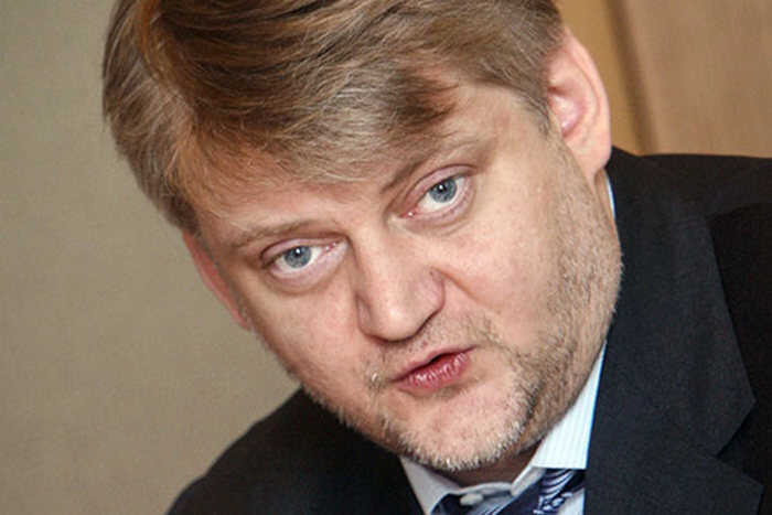 Фигуранты дела Гайзера пытаются продать элитную квартиру Александра Зарубина через подставных лиц и поддельные доверенности
