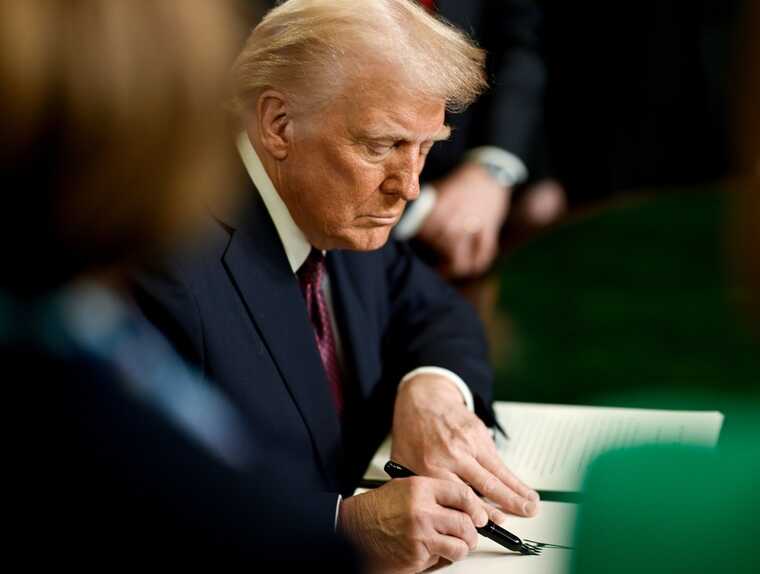 «Меня пригласил Си»: Трамп анонсировал поездку в Китай и не исключил встречи с Путиным