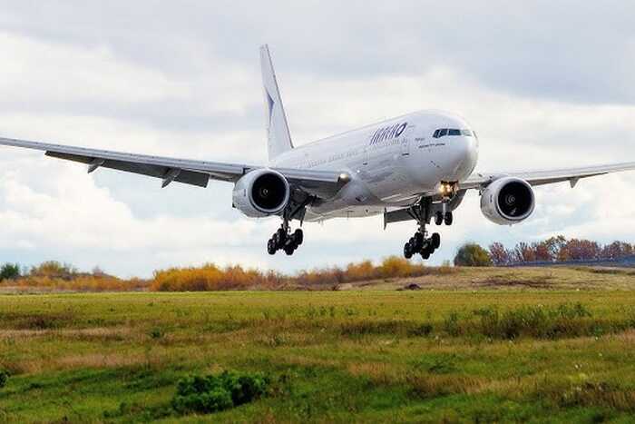Пять Boeing 777-200ER незаконно перепроданы иранской авиакомпании Mahan Air