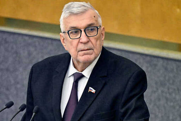 Депутат от «Единой России» поставил 11 голосов в Госдуме в день своей смерти