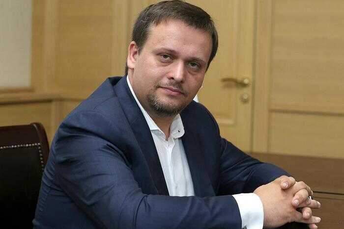 Министр транспорта Андрей Никитин под угрозой краха из-за арестов ближайших соратников по коррупционному скандалу