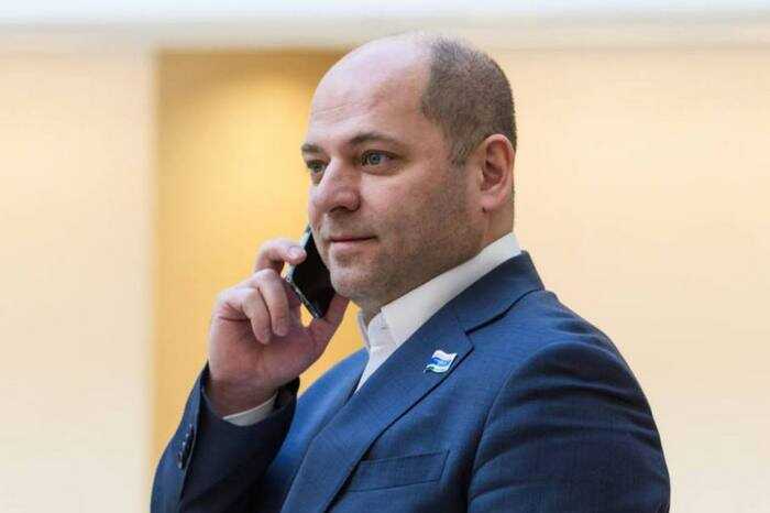 “Надо меньше питаться”: скандальный экс-депутат Илья Гаффнер снова рвётся во власть