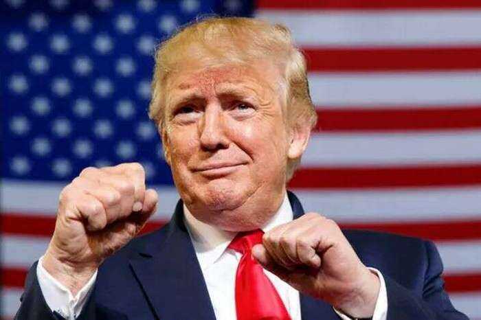 Reuters и Ipsos зафиксировали падение рейтинга президента Трампа до 40%