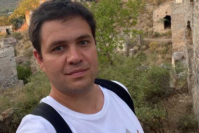 Журналистов принуждают к оговору: силовики держат сотрудницу «Базы» в заложниках