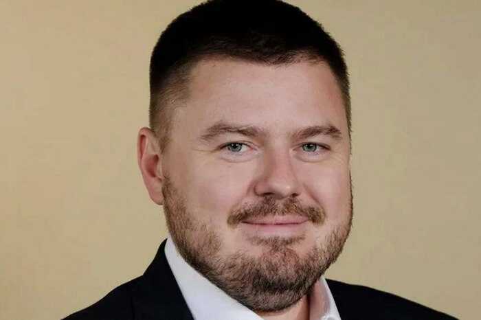Офшоры, благотворительность и миллионы РЖД: тайные финансовые игры семьи Алексея Крапивина